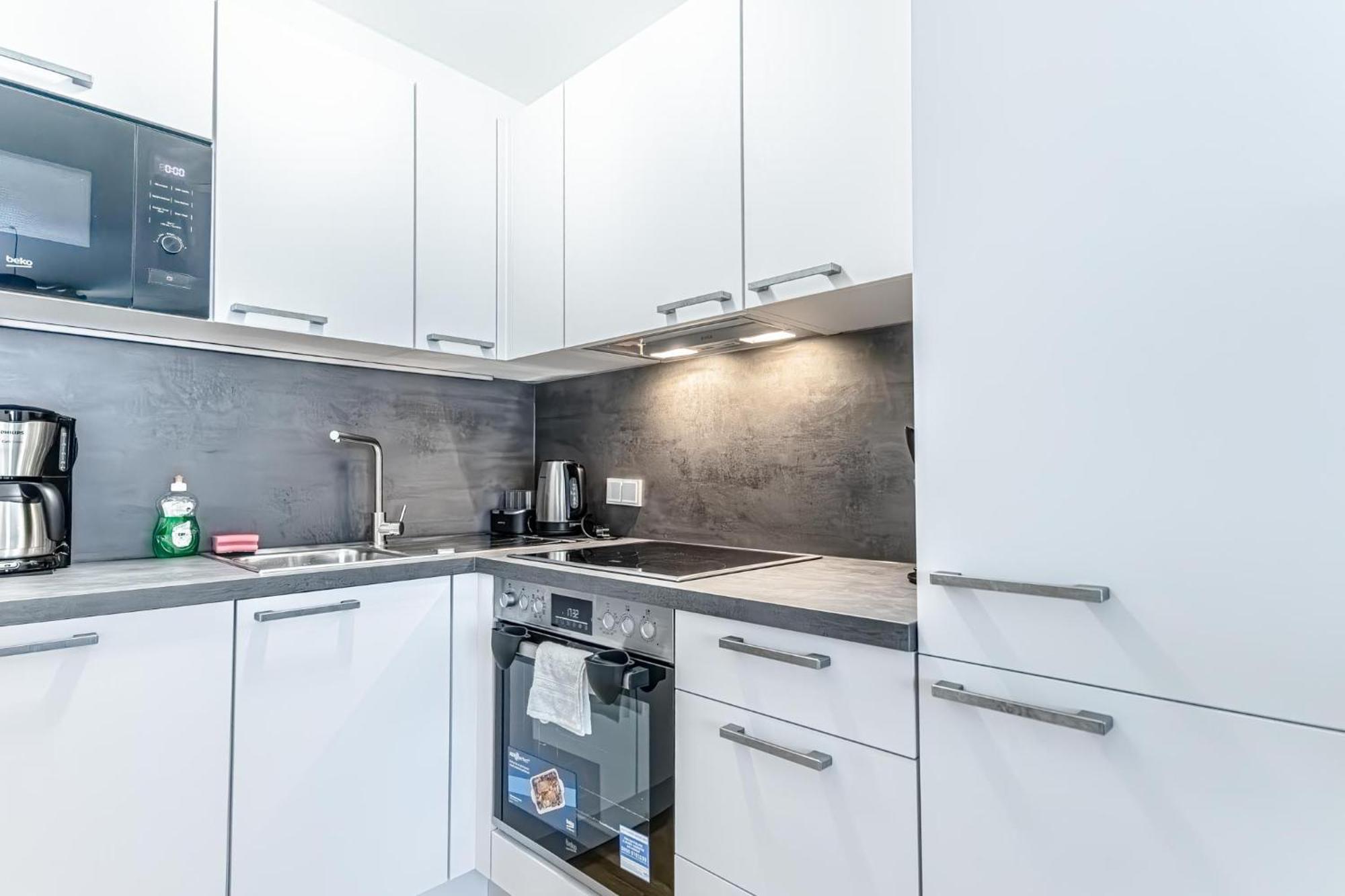 דירות וינה Charming 1Br, Steps From Reumannplatz U1 מראה חיצוני תמונה