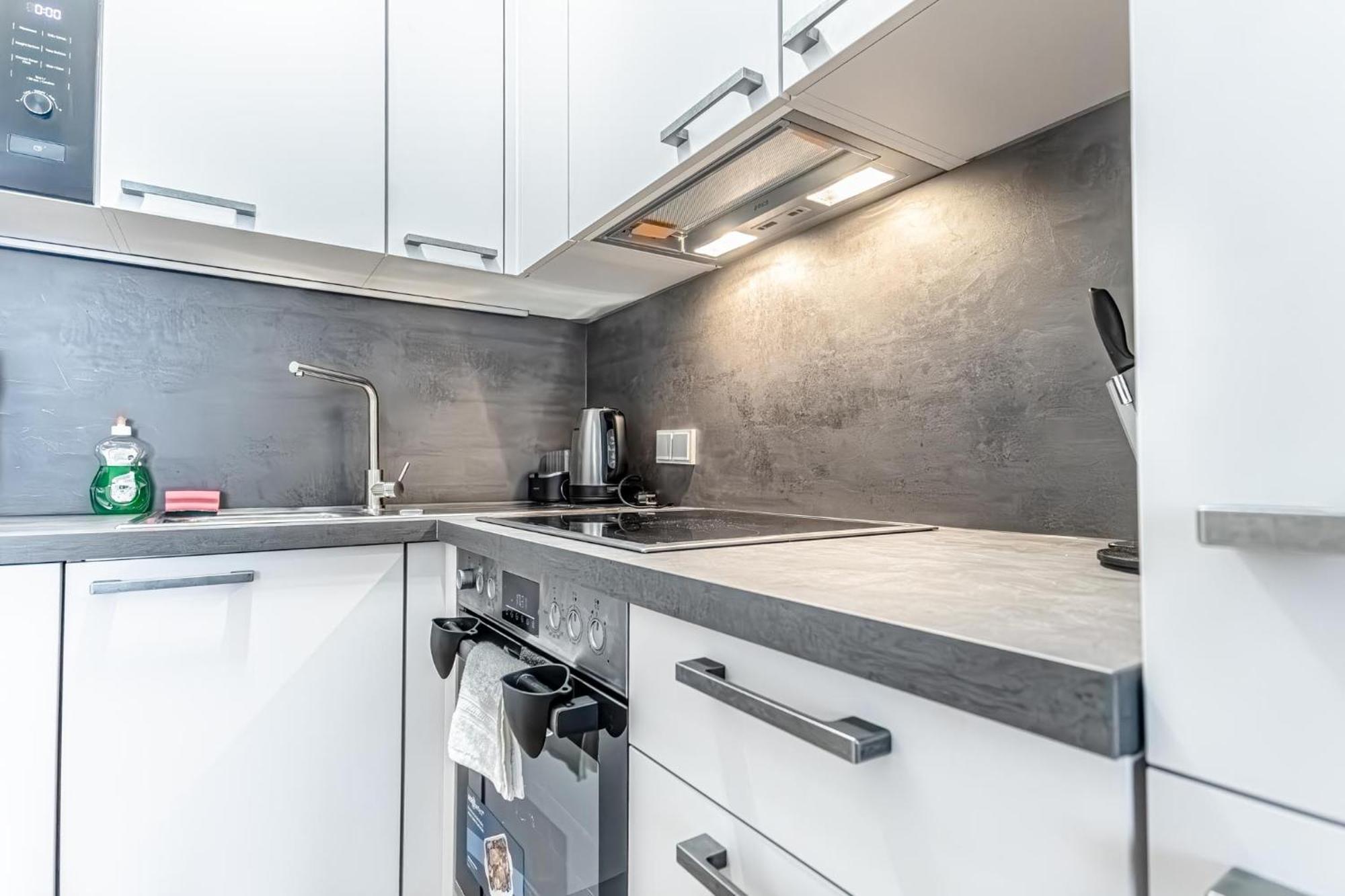 דירות וינה Charming 1Br, Steps From Reumannplatz U1 מראה חיצוני תמונה